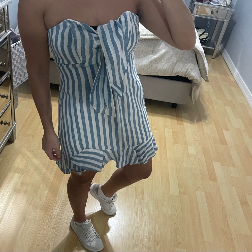 OLIVACEOUS Blue & White Strapless Dress